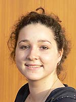 Олена Резникова